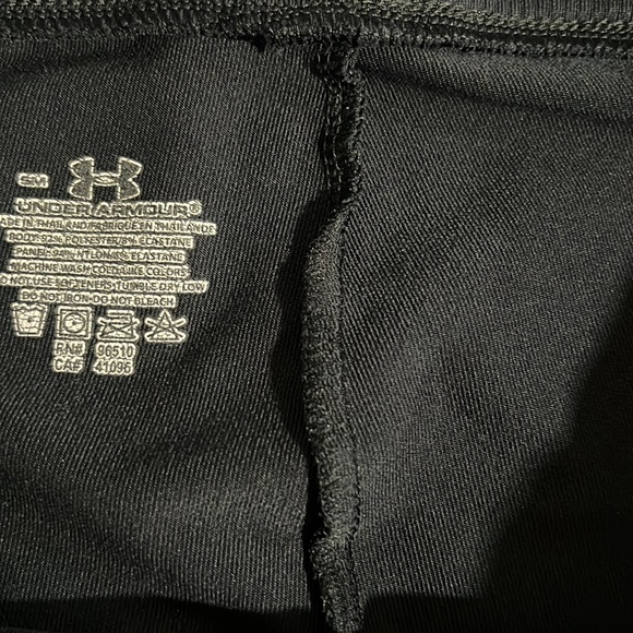 Under Armour Women’s Size Small - Picture 5 of 7